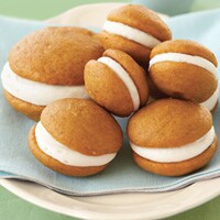 Pumpkin Whoopie Pies with Cream Cheese Filling